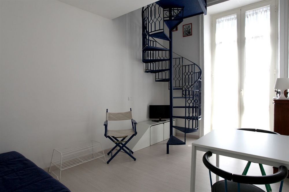 Dormidame Bed & Breakfast เนเปิลส์ ภายนอก รูปภาพ